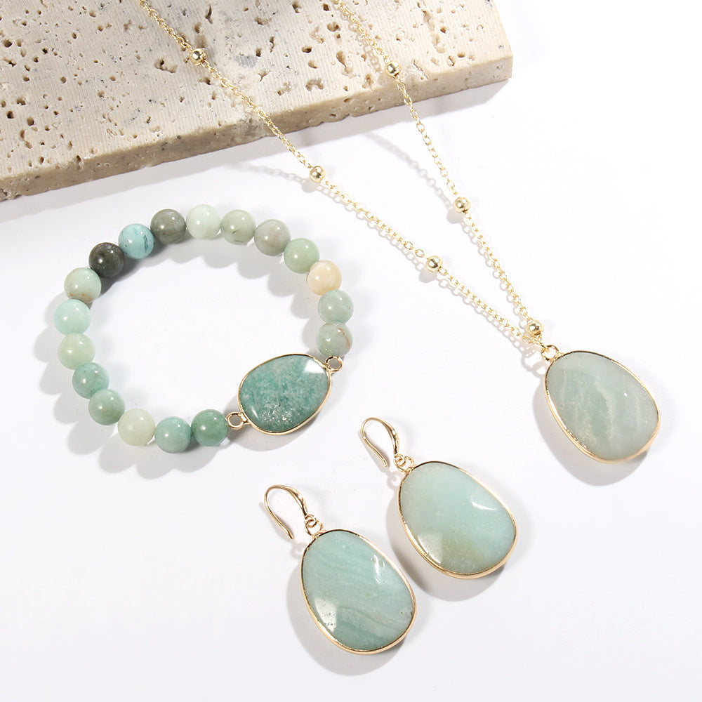 Ensemble de bijoux, collier, bracelet et boucles d'oreilles en pierre naturelle