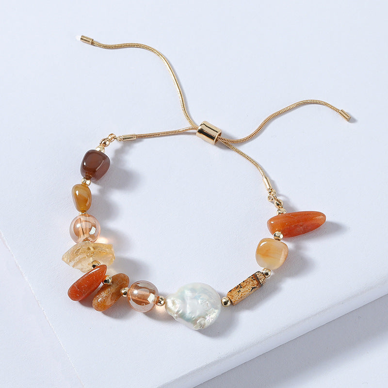 Bracelet original en perles d'eau douce et chaîne serpentine
