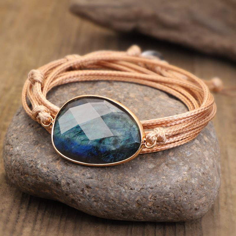 Bracelet en fil de cire tissé à la main avec plusieurs cercles en labradorite