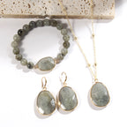 Ensemble de bijoux, collier, bracelet et boucles d'oreilles en pierre naturelle